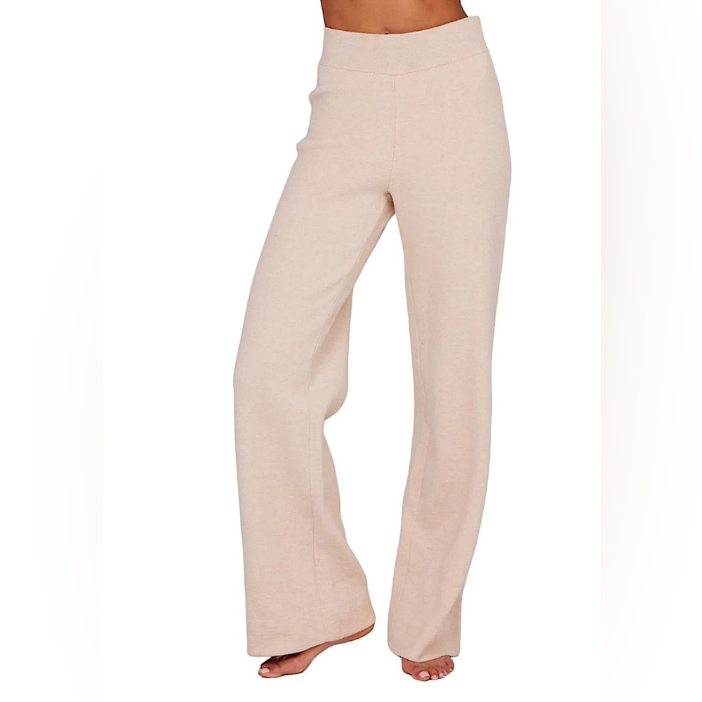 𝗦𝗢𝗟𝗗 ONZIE Lounge Pant. High Waist Wide Leg. Retail $79. - Picture 4 of 9